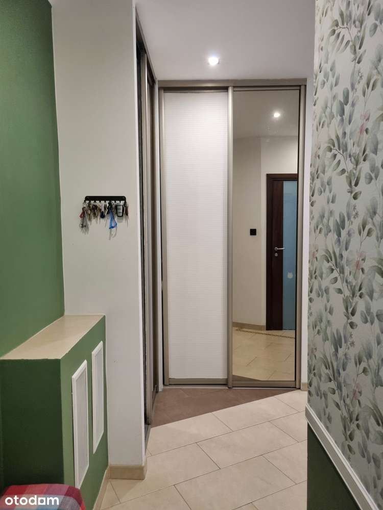 ciche mieszkanie, cegła, grube mury blisko centrum-10