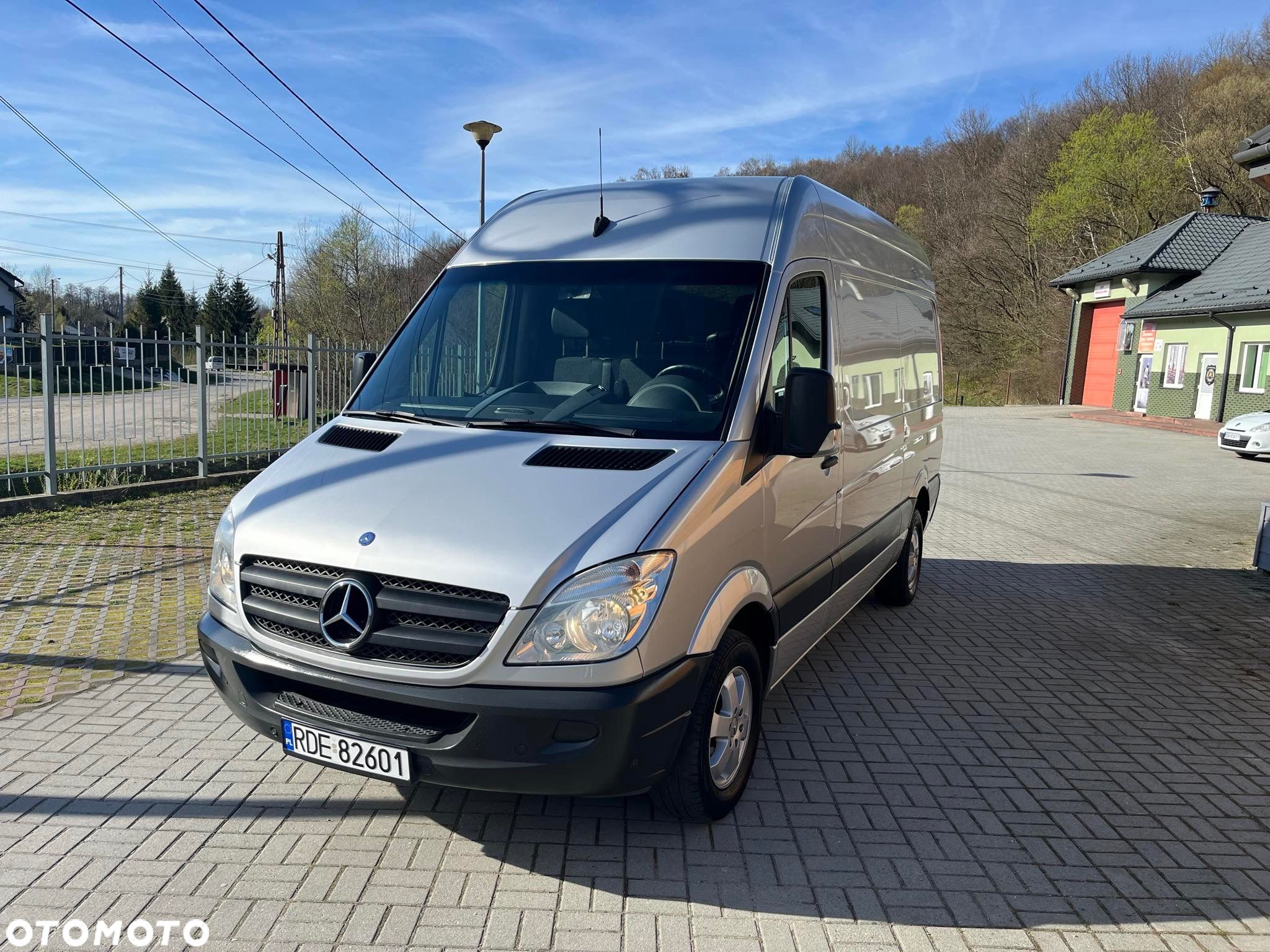 Mercedes-Benz Sprinter - 1