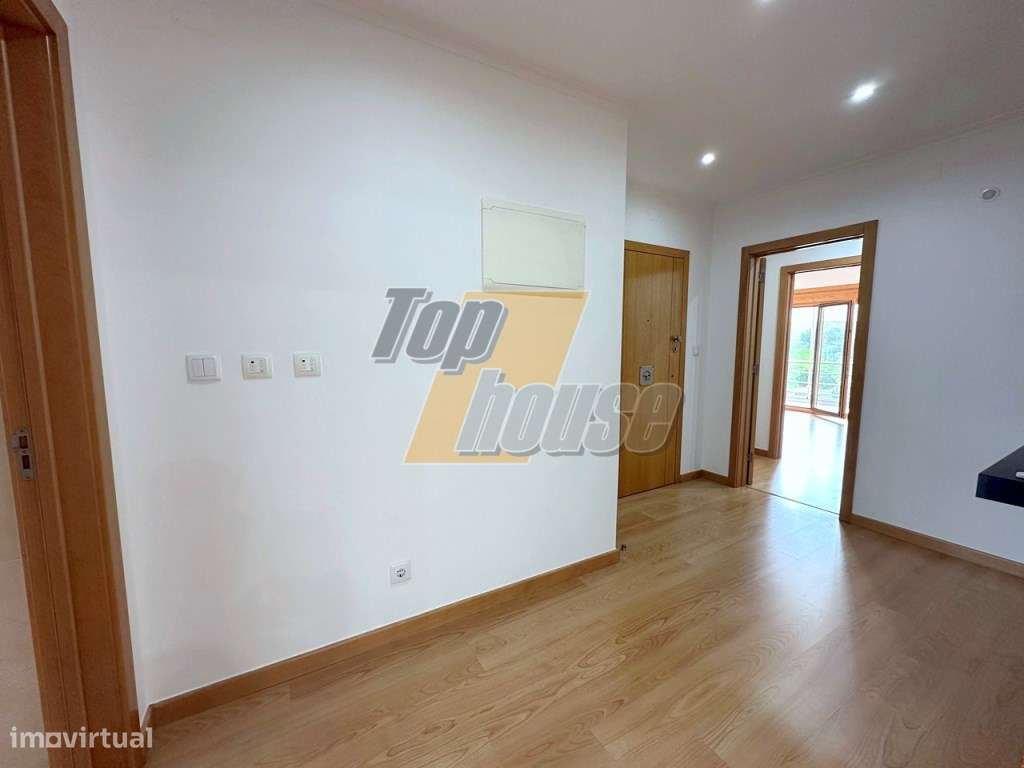 Excelente Apartamento T3 - Colinas do Cruzeiro-3