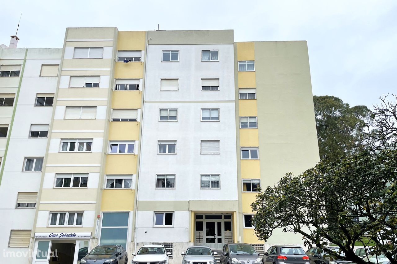 Apartamento T2 Massamá