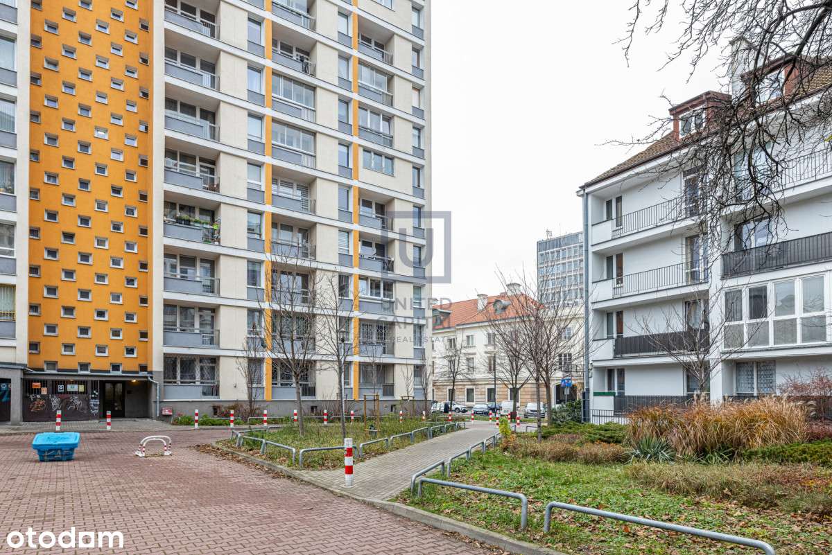 Metro Ratusz Arsenał | Stare Miasto | Balkon-14