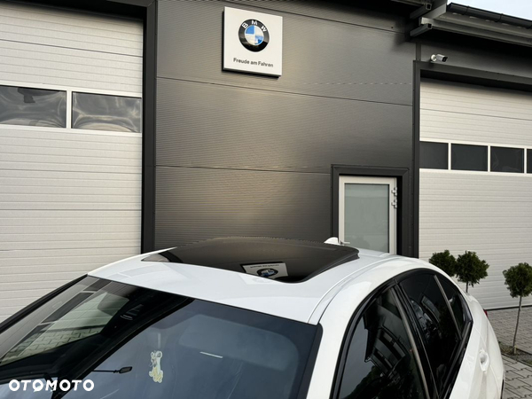 BMW Seria 3 320i M Sport - 21