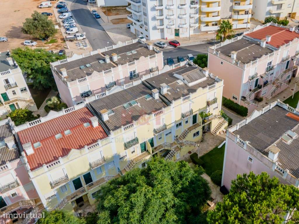 T3 renovado nos Jardins da Bemposta-36