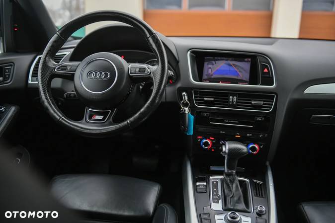 Audi Q5 2.0 TDI Quattro Design S tronic - 24