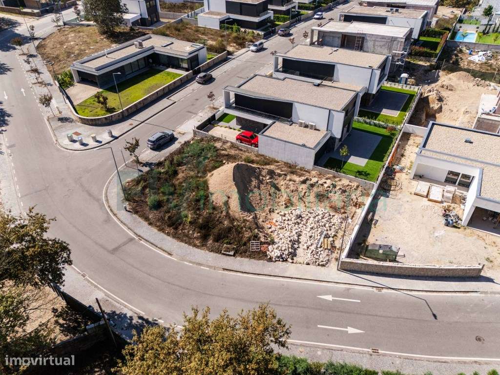 Lote de Terreno para Construção - Ribeirinha de Vizela - Grande imagem: 5/14