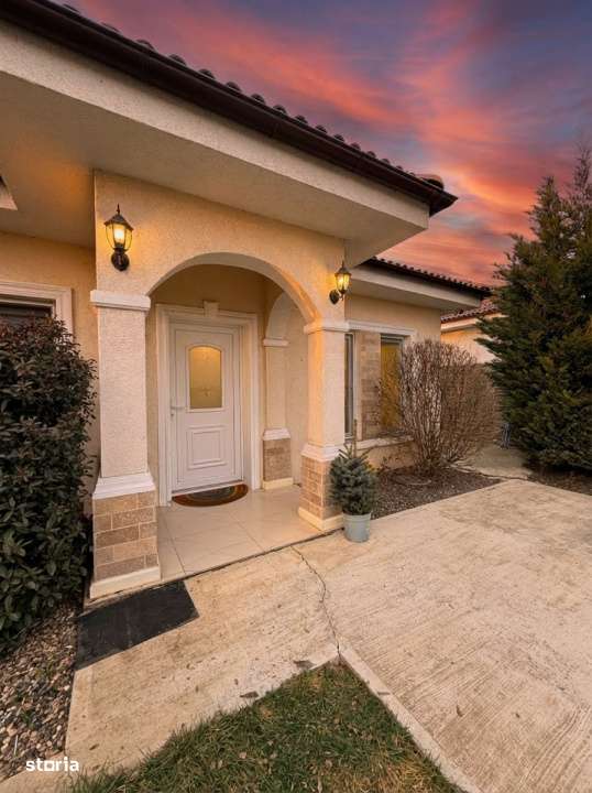 Duplex ideal pentru familie | curte mare 324 mp | mobilat complet | Sa-0