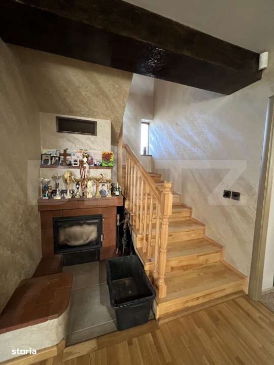 VILĂ deosebita cu piscina si panorama spre padure - Imagine principală: 3/17