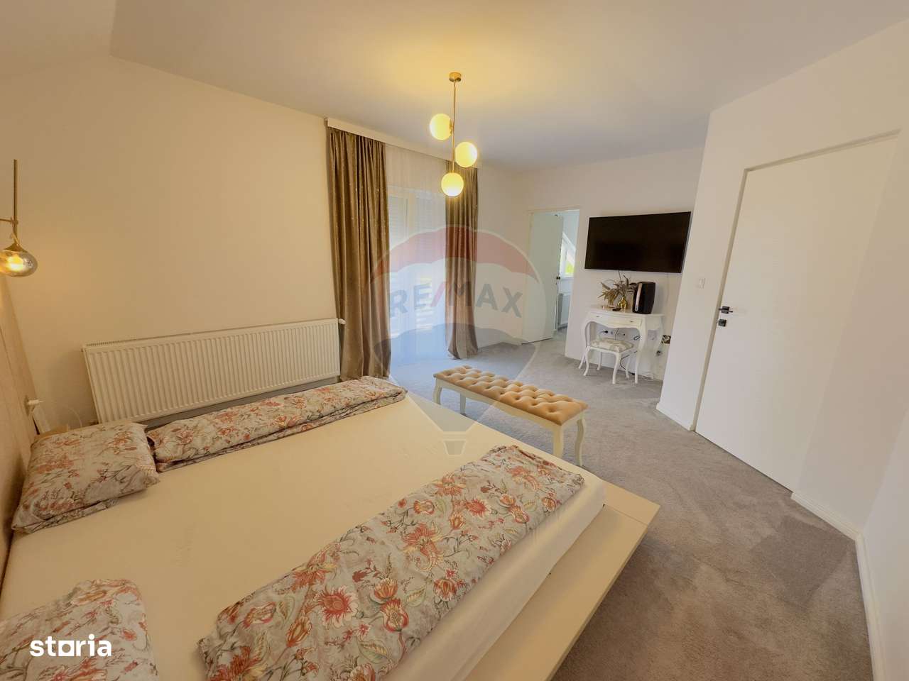 Casă / Vilă 5 camere,piscina Cart.Orizont 2 zona Metropolitana Oradea-14