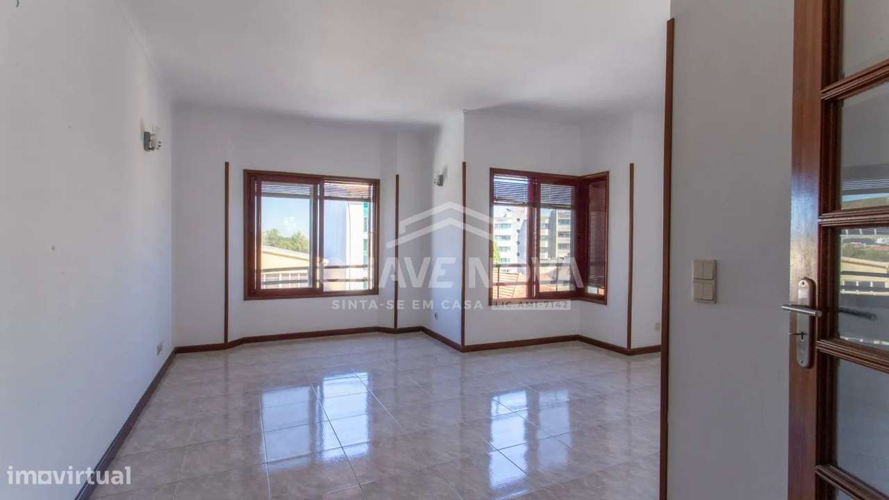 Apartamento T3 | pronto a habitar | Rio Tinto Centro | Porto-2