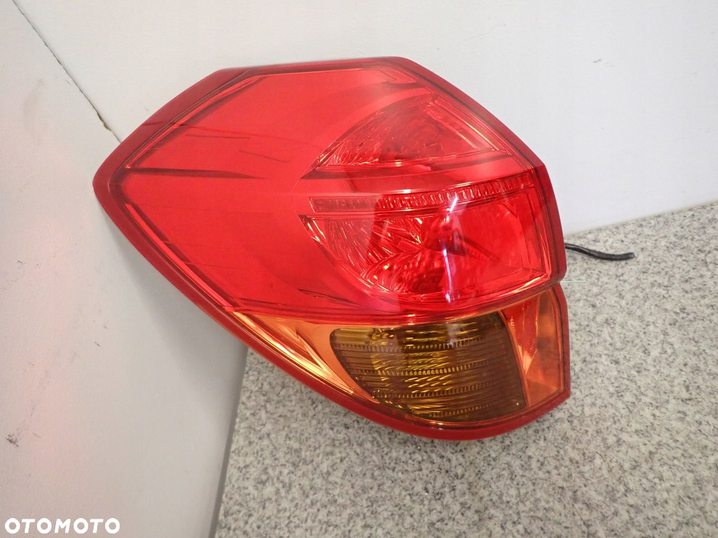 SUBARU LEGACY OUTBACK 03-06 LAMPA TYLNA LEWA - 3