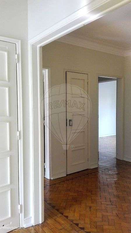 Apartamento T2 para arrendamento - Grande imagem: 4/21