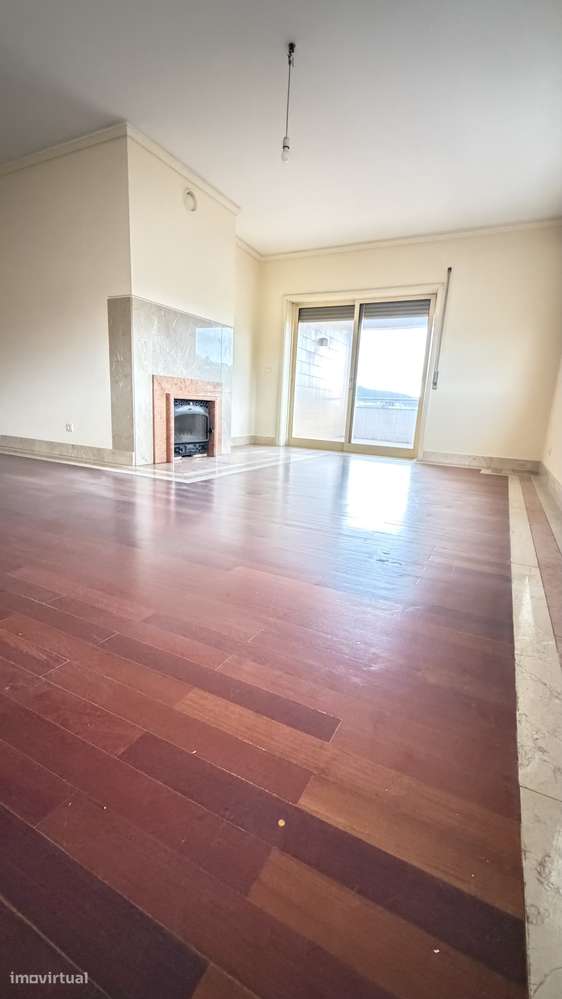 T3 em Braga com garagem e varanda - Grande imagem: 4/8