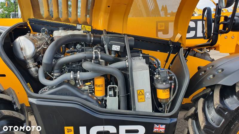 JCB 531-70 2023r - 15