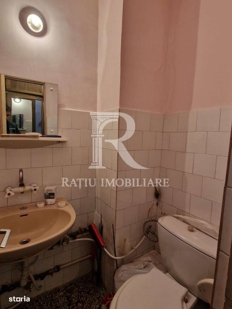 Apartament cu 3 camere | Xenopol | Oradea-2