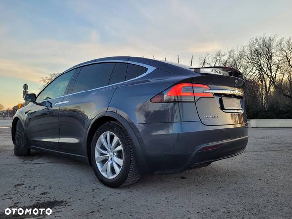 Tesla Model X Long Range Plus - 5