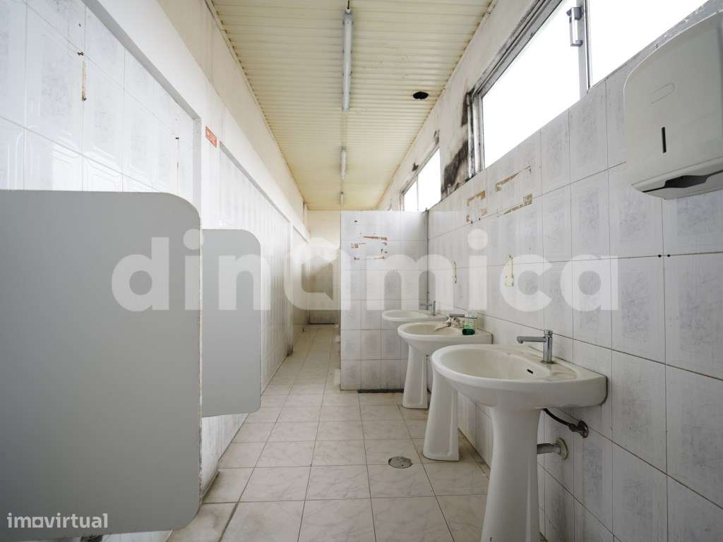 Imóvel Industrial / Serviços-41