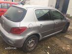 Dezmembrez PEUGEOT 307 2.0 HDI - 4