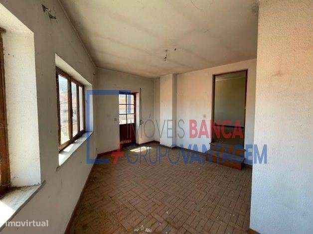 MORADIA T6 - GOUVEIA-19