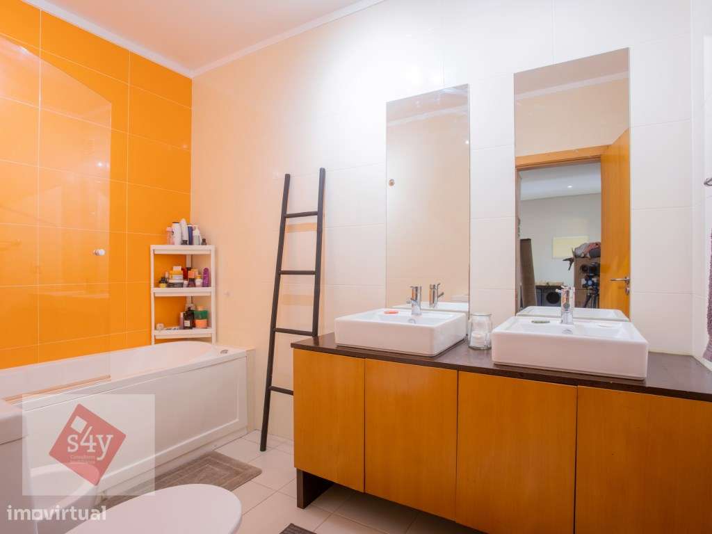 Apartamento T3 com Garagem e Terraço em Vila Serena - Pinhal Novo-8
