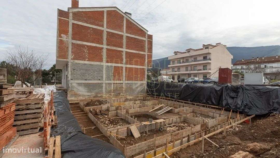 Apartamento T3 - Carris 12 - Lousã - Grande imagem: 3/14