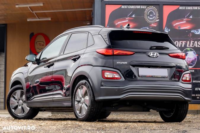 Hyundai KONA EV Premium - 3