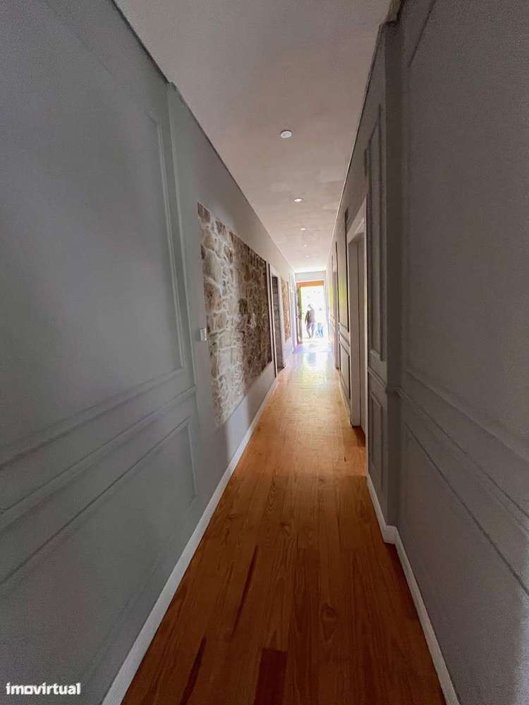 Moradia independente V4 à venda em Braga - Grande imagem: 4/21