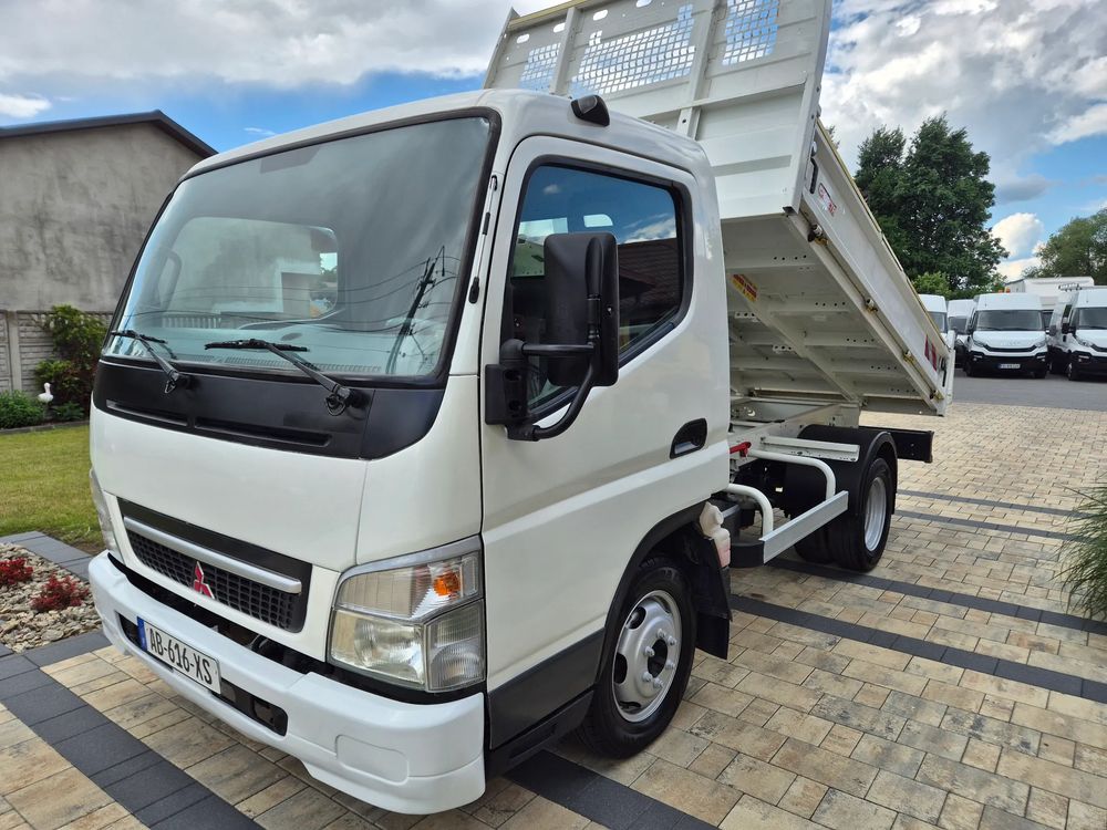 Mitsubishi Fuso Canter 2009