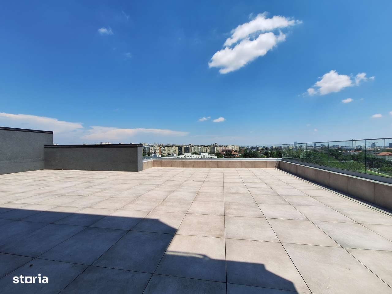 Apartament 2 camere Trio Bridge View, terasa 100 mp, 240.000 EUR + TVA-17