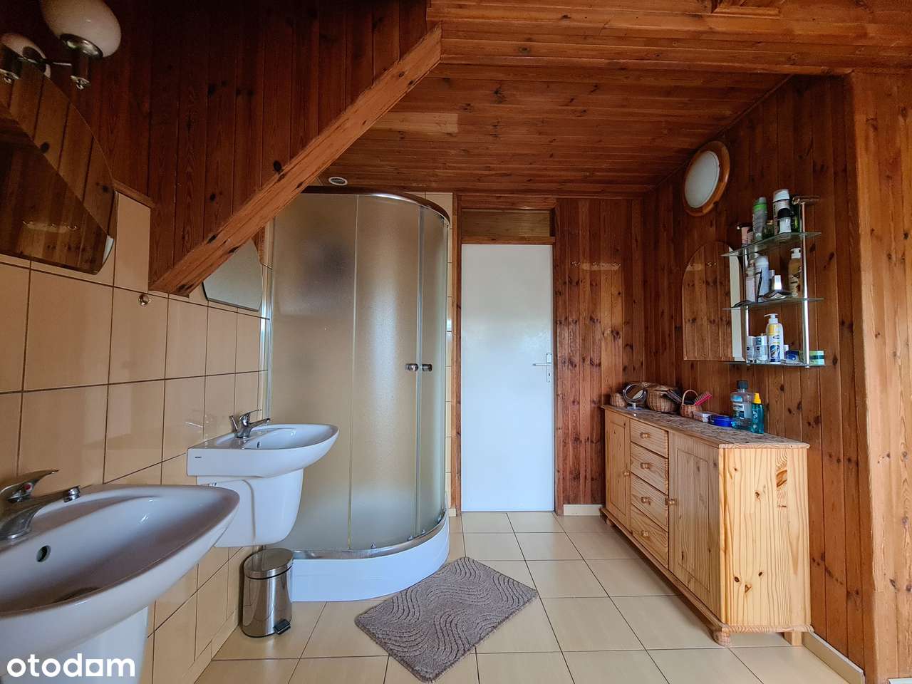 Dom z prywatnym lasem / Agroturystyka/ Fotowoltaika-12