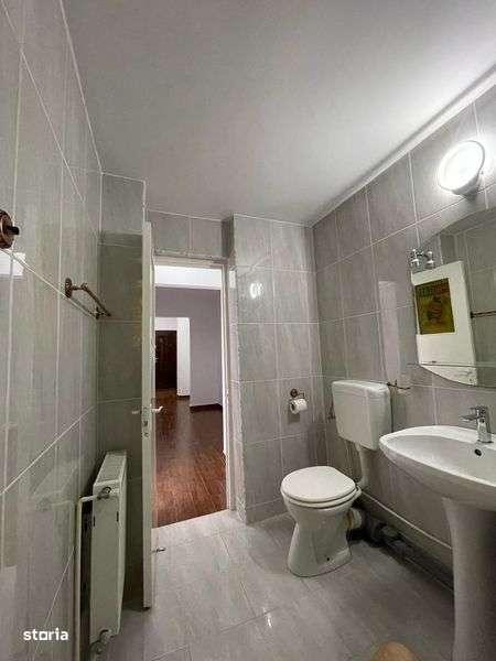 Apartament lux in zona linistita - Imagine principală: 4/6