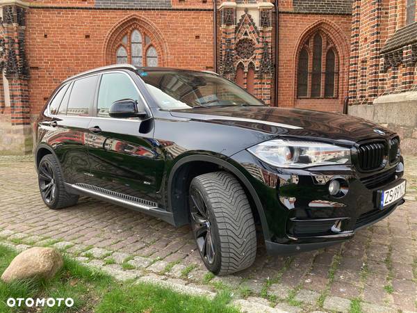 BMW X5 xDrive25d - 34