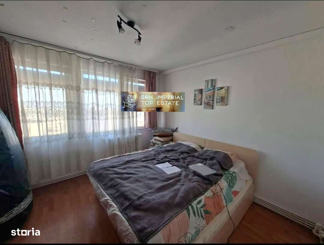 Apartament 2 camere decomandat Zona Gara Vedere superbă spre Mare/Port-2