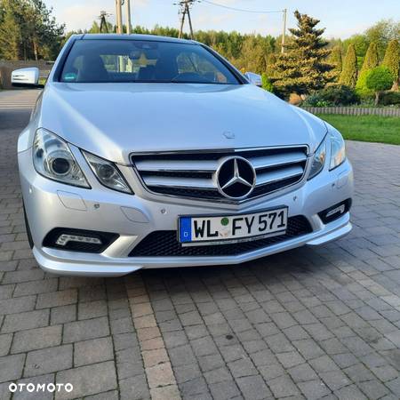 Mercedes-Benz Klasa E 350 CDI DPF Coupe BlueEFFICIENCY 7G-TRONIC Elegance - 2