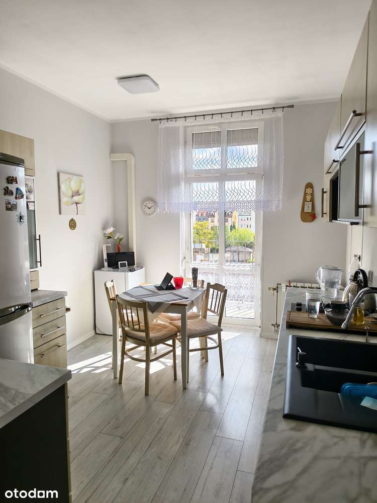 OKAZJA. Atrakcyjne mieszkanie 3 pokojowe w centrum Leszna na sprzedaż.-14