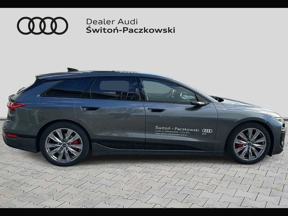 A6 e-tron Avant Performance 367KM Demo