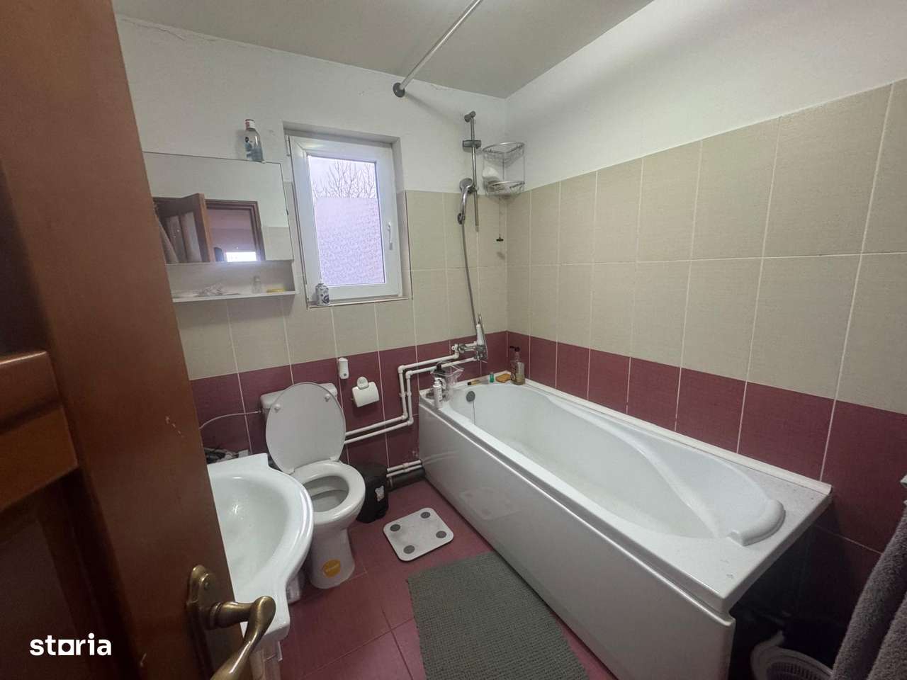 Breazu vila P+1 nemobilata , 1000 mp teren , libera - Imagine principală: 5/8