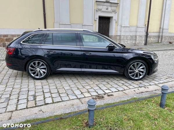 Skoda Superb 2.0 TDI L&K DSG - 6