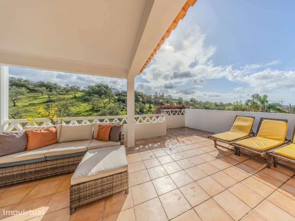 Boliqueime - Moradia Isolada T2+1 com vista campo - Grande imagem: 3/44