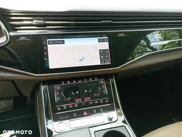 Audi Q8 55 TFSI quattro tiptronic - 15