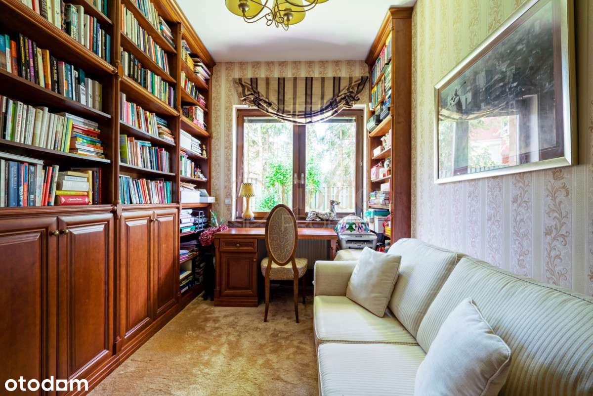 Osiedle z basenem przy lesie, taras i ogród-13