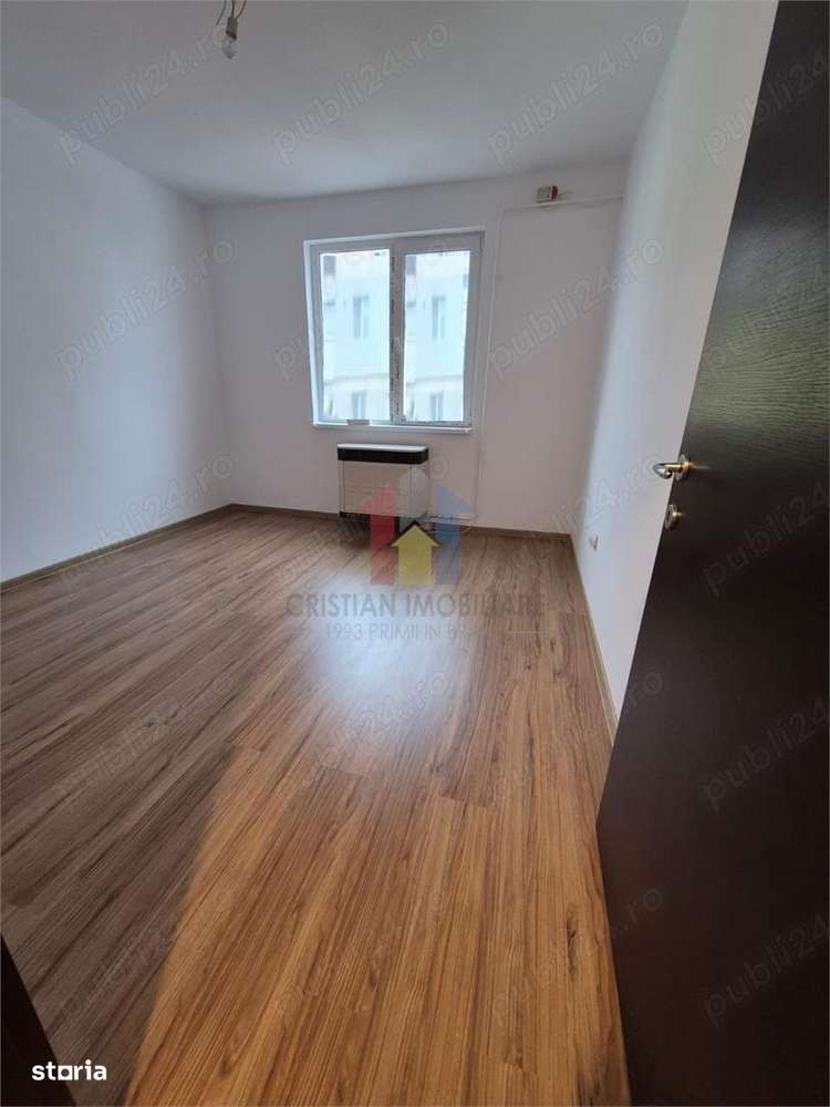 Ap 2 cam conf 1 Independentei 50 mp Renovat recent LIBER - Imagine principală: 2/11