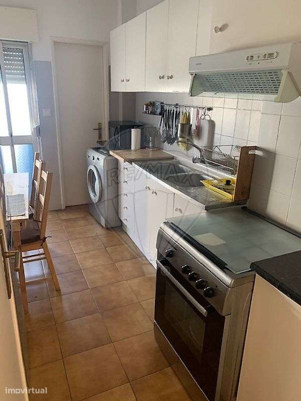 Apartamento T2 para arrendamento - Grande imagem: 2/14