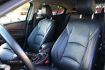 Mazda 3 1.5 Sky-D Excellence Pack Leather Navi - 11