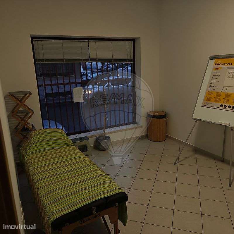 Loja  para arrendamento - Grande imagem: 2/17