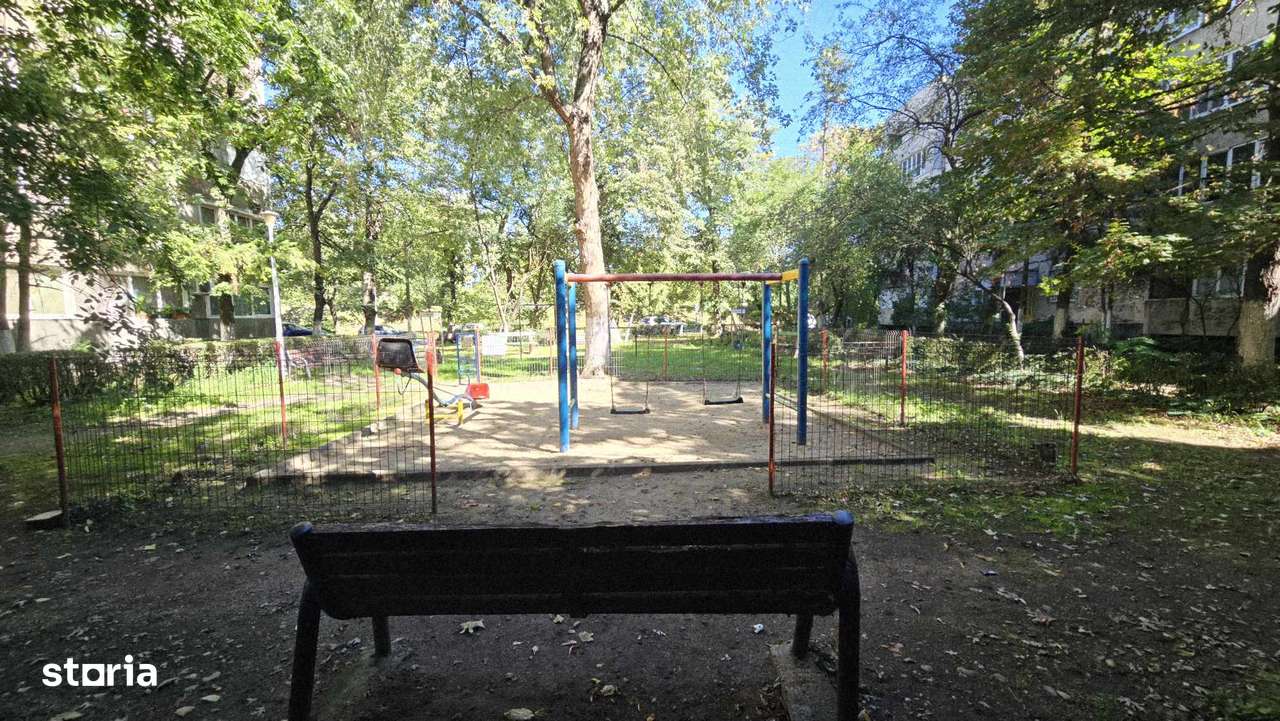 Apartament 2 camere de vanzare Splaiul Crisanei, Decebal-18