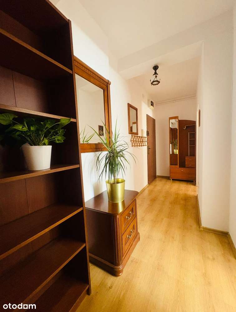 Kawalerka 35,2m2 na Pradze Północ blisko stacji Metra-5