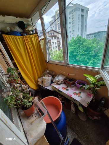 Apartament 3 camere de vanzare Titan / Ozana-13