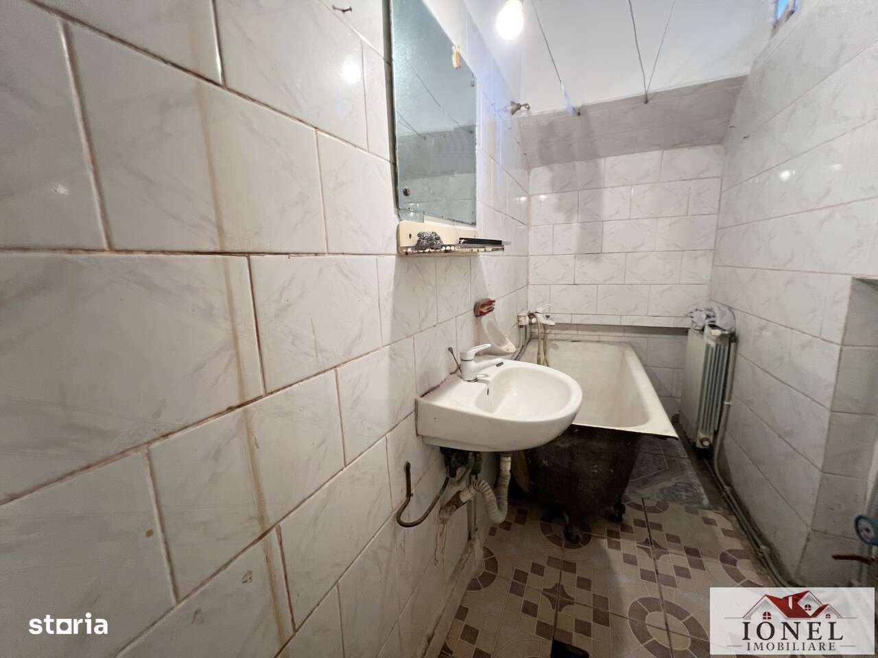 Apartament doua camere decomandat Cetate - Imagine principală: 4/5