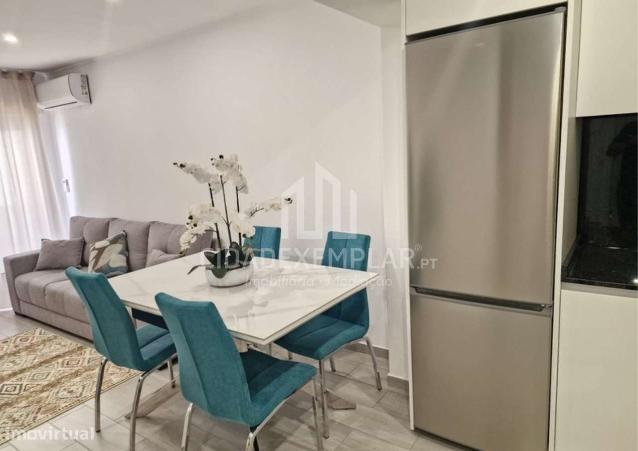 Apartamento T1, Como Novo! 1º linha da Praia da Rocha-4