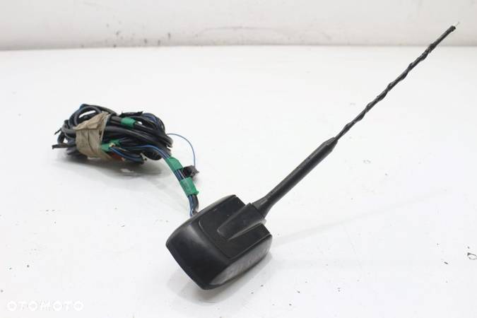 Antena 8A8T-19G461-AA Ford Focus Mk2 USA - 2